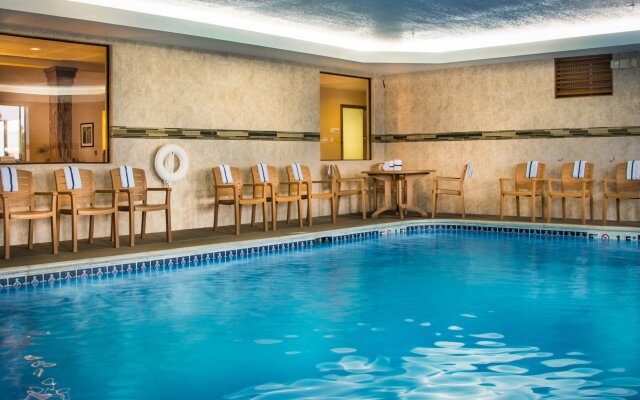 Country Inn & Suites by Radisson, South Haven, MI