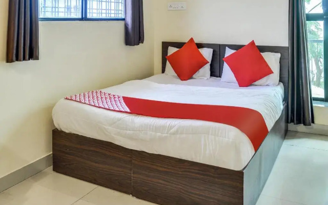 Infinity Inn by OYO Rooms