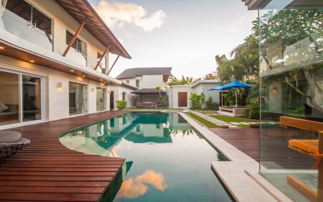 Villa Juno