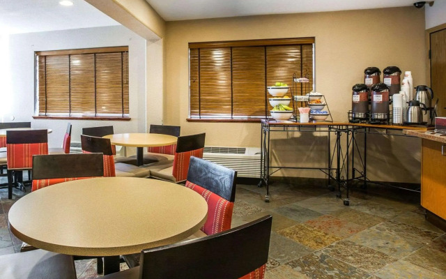 Quality Inn Lone Pine near Mount Whitney