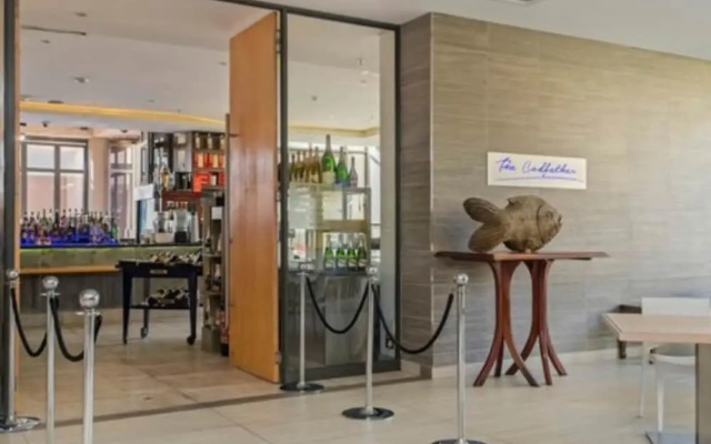 Sandton Skye Apartment - 616