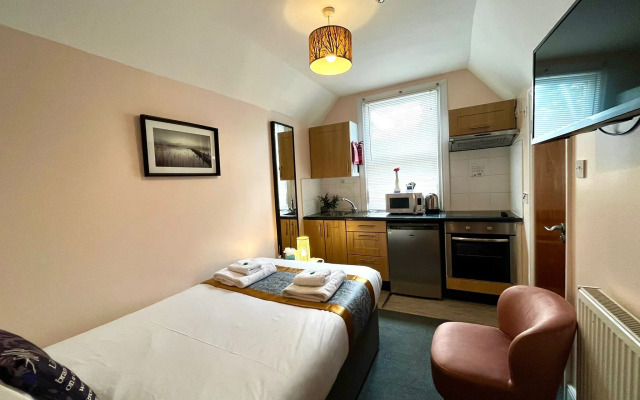 United Lodge Hotel & Apartments