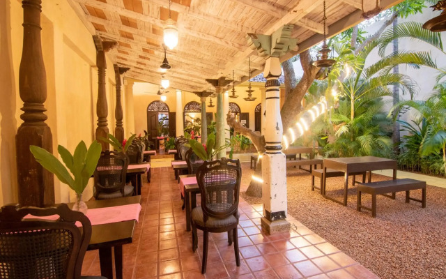 Mango House