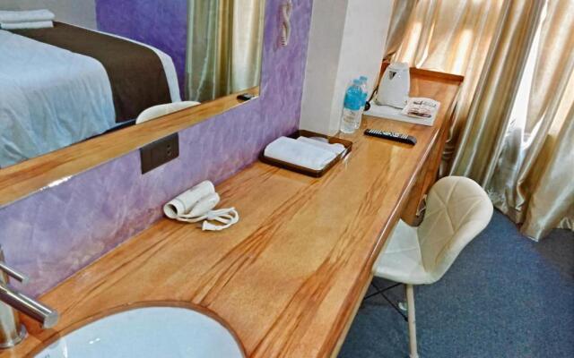 Sempre Premier Inn Mactan Airport Hotel
