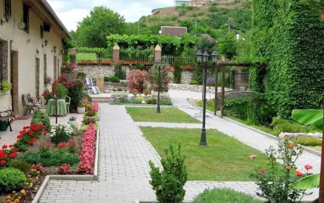 Aralica Apartmanház