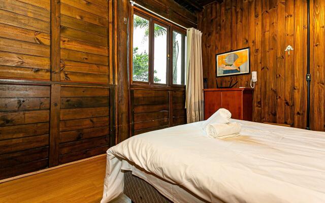 Casa em condomínio em meio à natureza CLN006