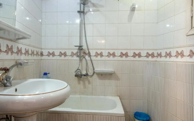 شقة فندقية مكيفة علي البحر مباشرة اغتنم الفرصة