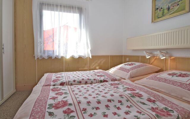Cozy Holiday Home in Großbreitenbach near Schwarza Valley
