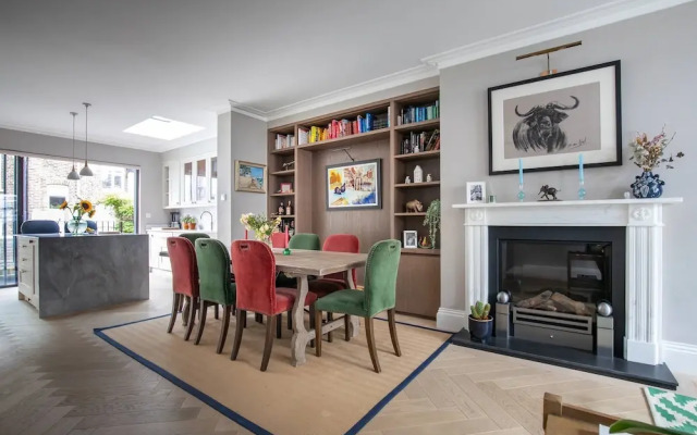Callcott Street IV by Onefinestay