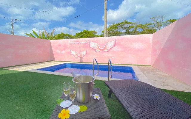 Grandioso Okinawa Pool Villa Onna 4