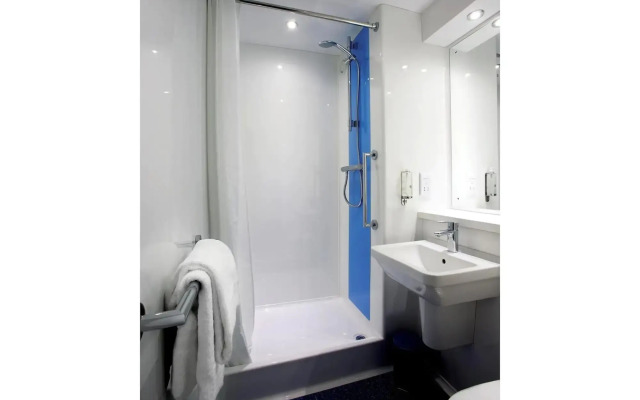 Travelodge London Kings Cross Royal Scot Hotel