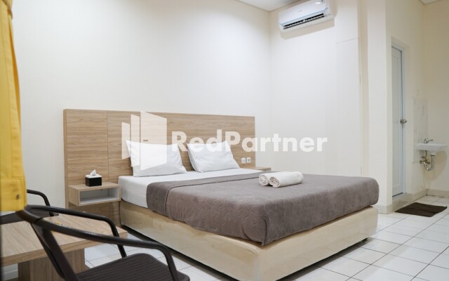 Senyaman Hotel RedPartner