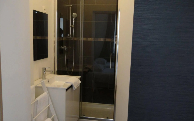 Nationale AppartHotel