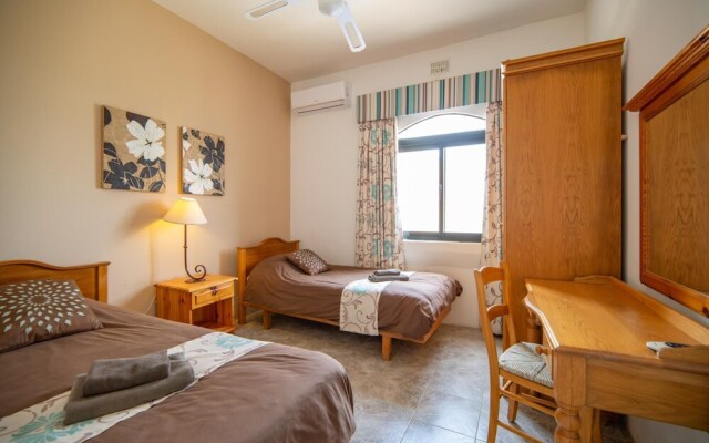 Villa Hgieri - Ghasri Holiday Home