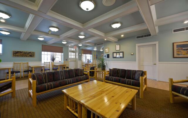 Best Western Plus Plaza Hotel