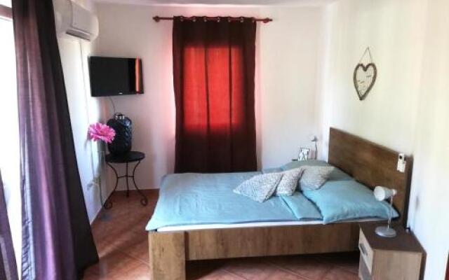 Apartments Erenda