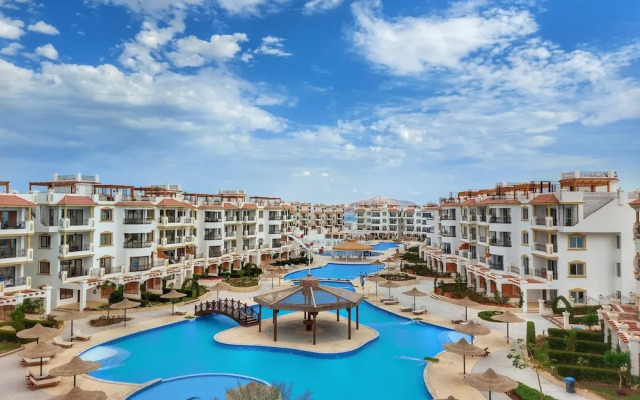 Sharm Hills Aqua park Resort