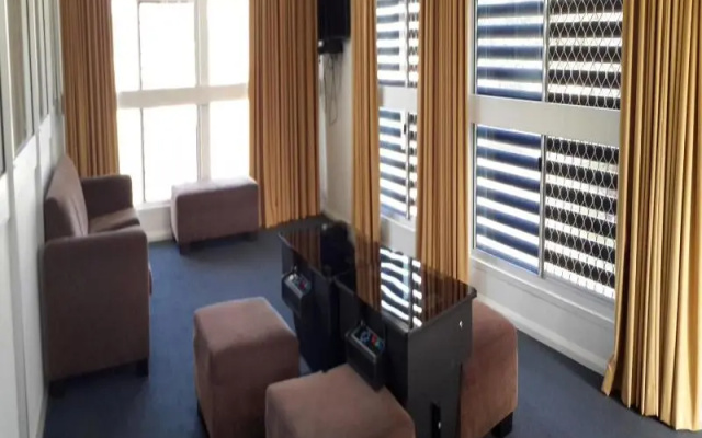 Tuncurry Lakes Resort – Guest Rooms – Tuncurry