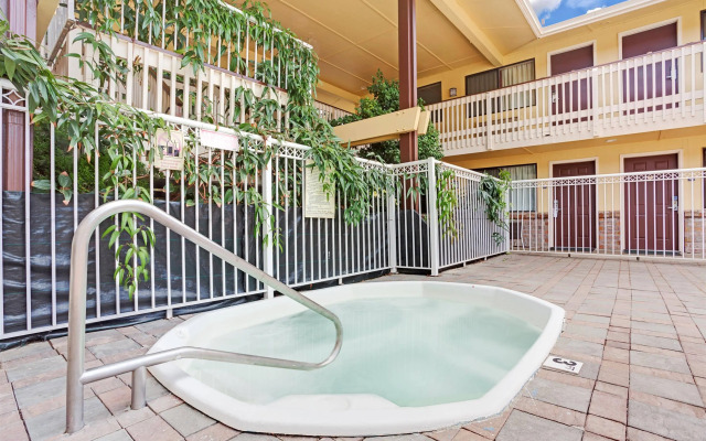 Days Inn Seattle South Tukwila