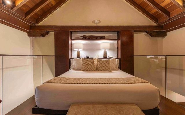 Ananda Hotel Boutique