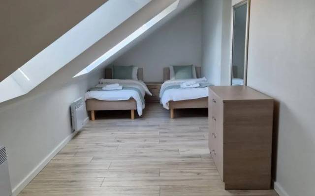 Raunex Apartment