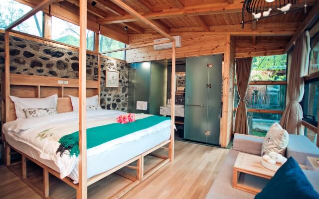 Beijing Shiguang Greatwall Boutique Inn