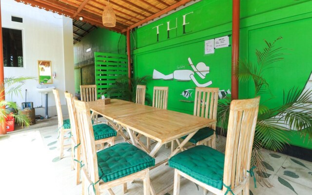 The Green Groves Hostel