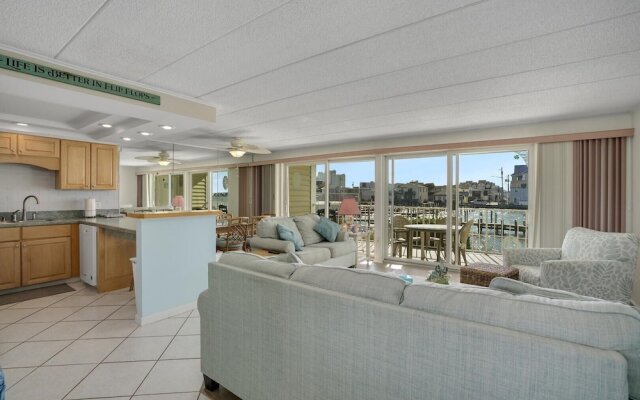 Thunder Island 139d 2 Bedroom Condo by RedAwning