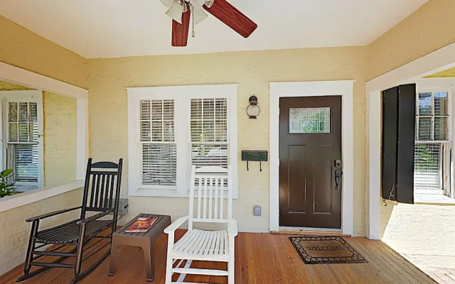 729 Penn Street Home