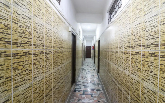 Silver Woods by OYO Rooms
