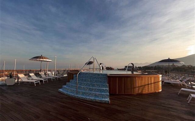 Albergo Yacht Club Marina di Loano