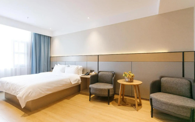 Starway Hotel Gongyi Wanyang Shopping Mall