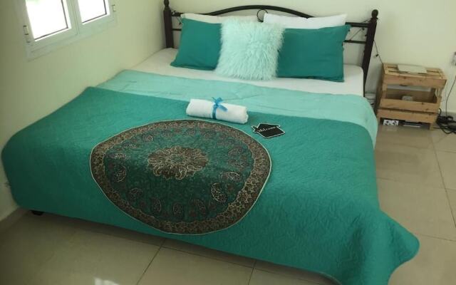 Beachfront Room With Stunning sea View Free Breakfast and Toiletries
