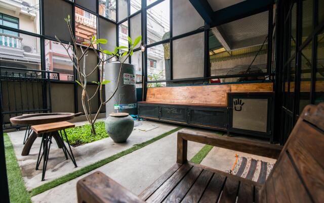 4Share Hostel - Adults Only