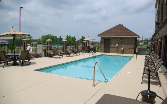 Lexington Expo Hotel by IHG