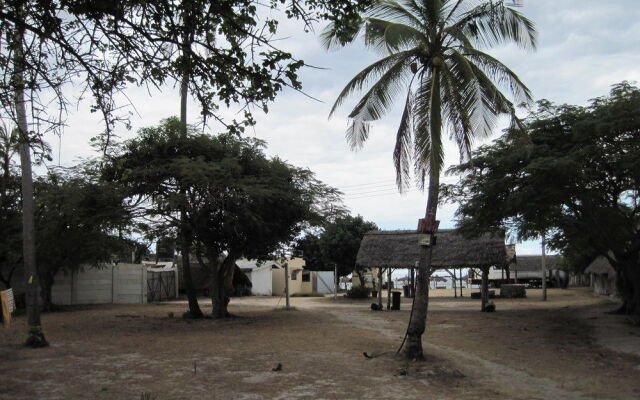 Kipepeo Beach  Village