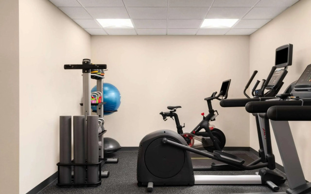 Hampton Inn & Suites Newport/Middletown