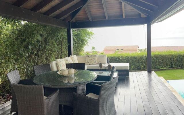 Villa for 7 People Pool and Ocean View at Samana