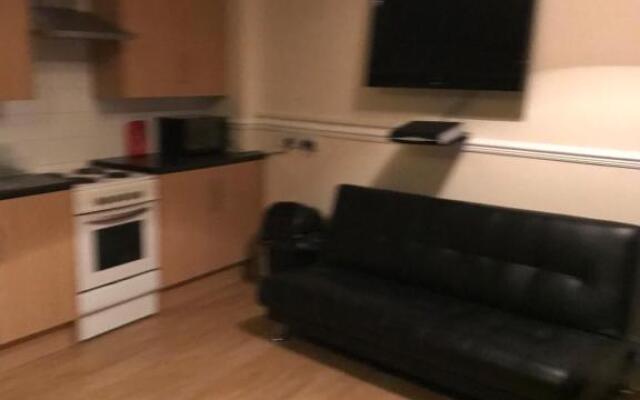 Sandy Pad's Apartments