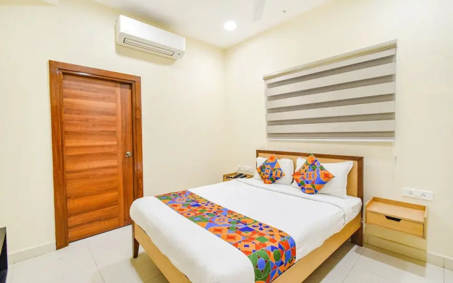 Fabhotel Prime Am Suites