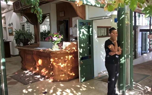 Riebeek Valley Hotel