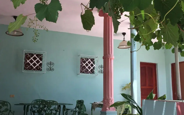 Casa Mercedes y Elvis