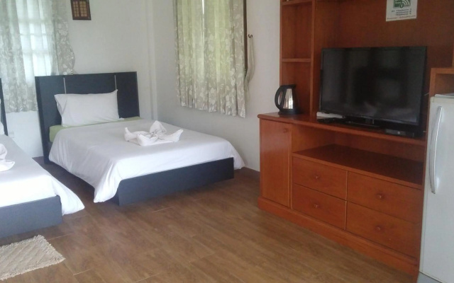 Thipburee Resort – Guest Rooms – Sichon