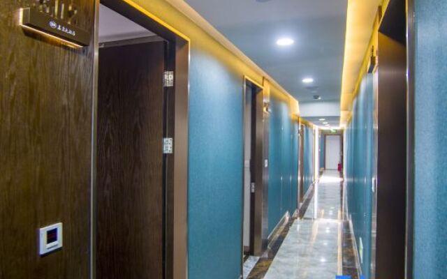 Xinrong Hotel