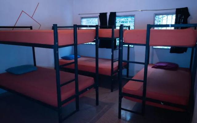 Zebulo Hostel
