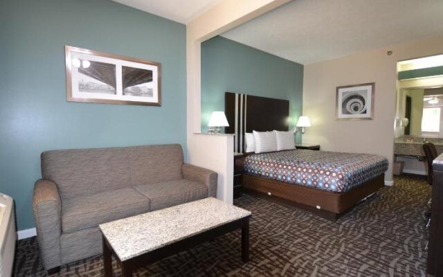 Relax Inn Motel and Suites Omaha