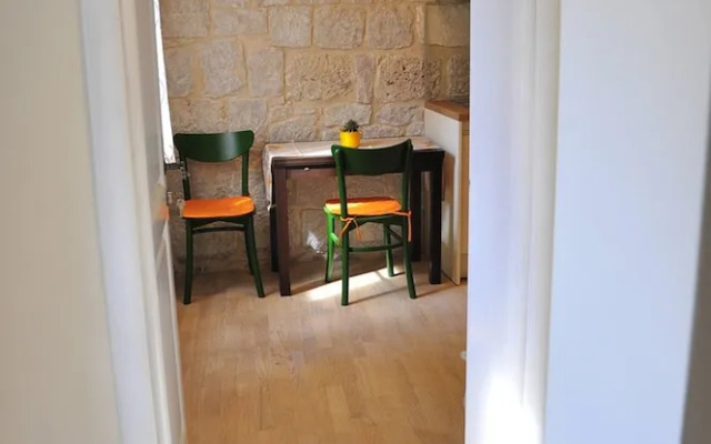 Modern Studio in the City Center