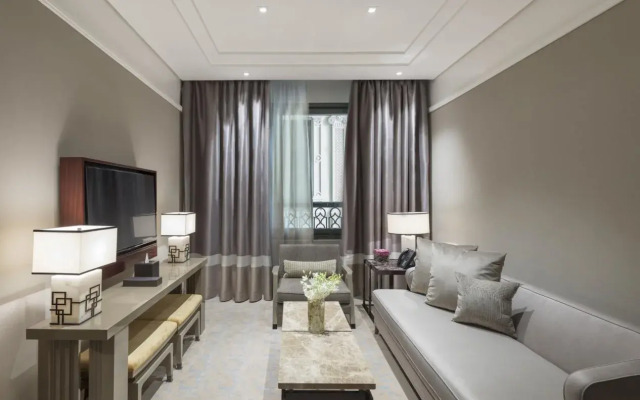 The Hotel Galleria Jeddah, Curio Collection by Hilton