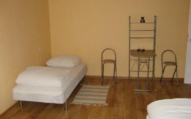 Hostel 365