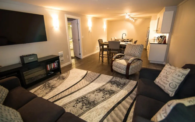 Clipperton Suite by Revelstoke Vacations